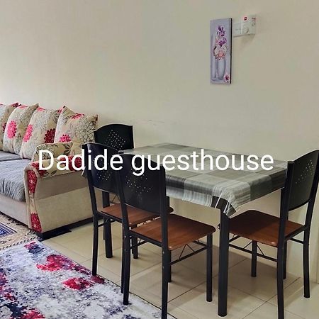 Dadide Guesthouse Alor Gajah Exteriör bild